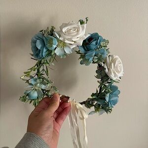 Blue/White Floral Crown